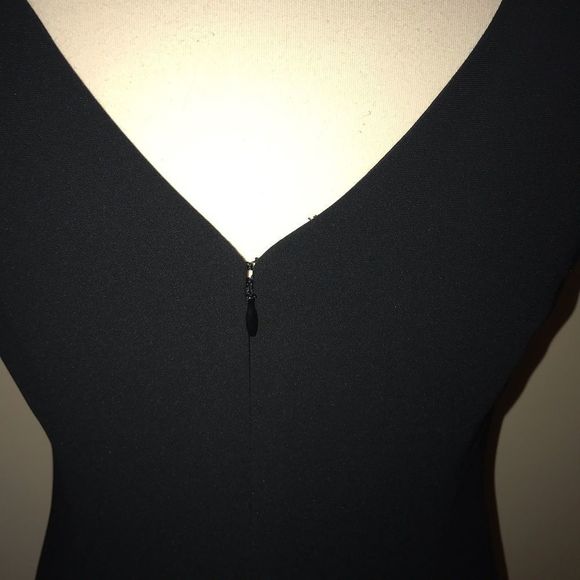 JONES NEW YORK 4 LBD V neck front and back zipper back black dress - Picture 10 of 10